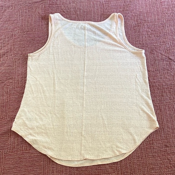 Linen blend light peach tank top by Old Navy Top Sleeveless Style - Picture 12 of 16